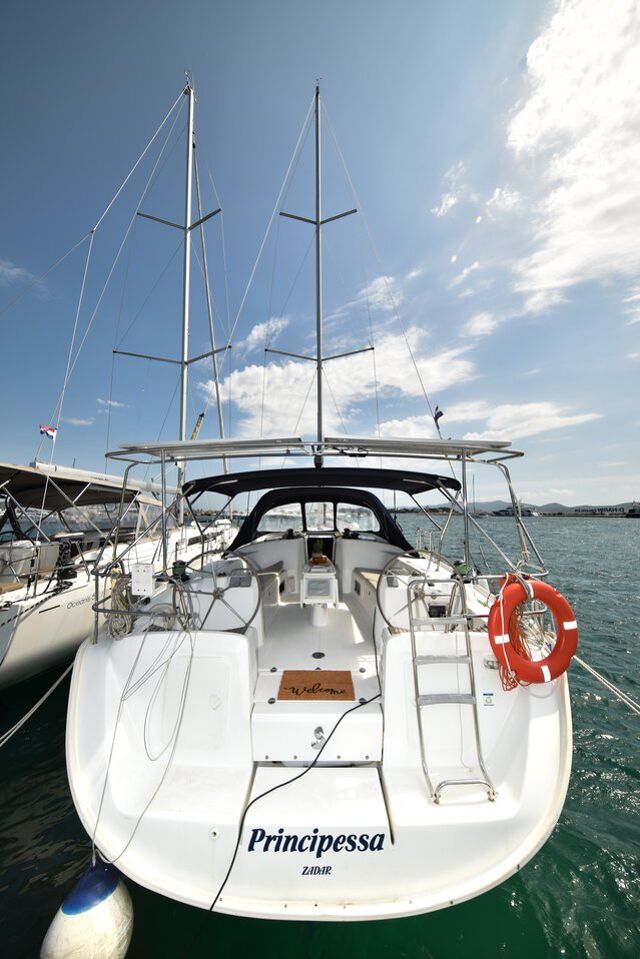Cyclades 50.5 - 5 + 1 cab. Principessa