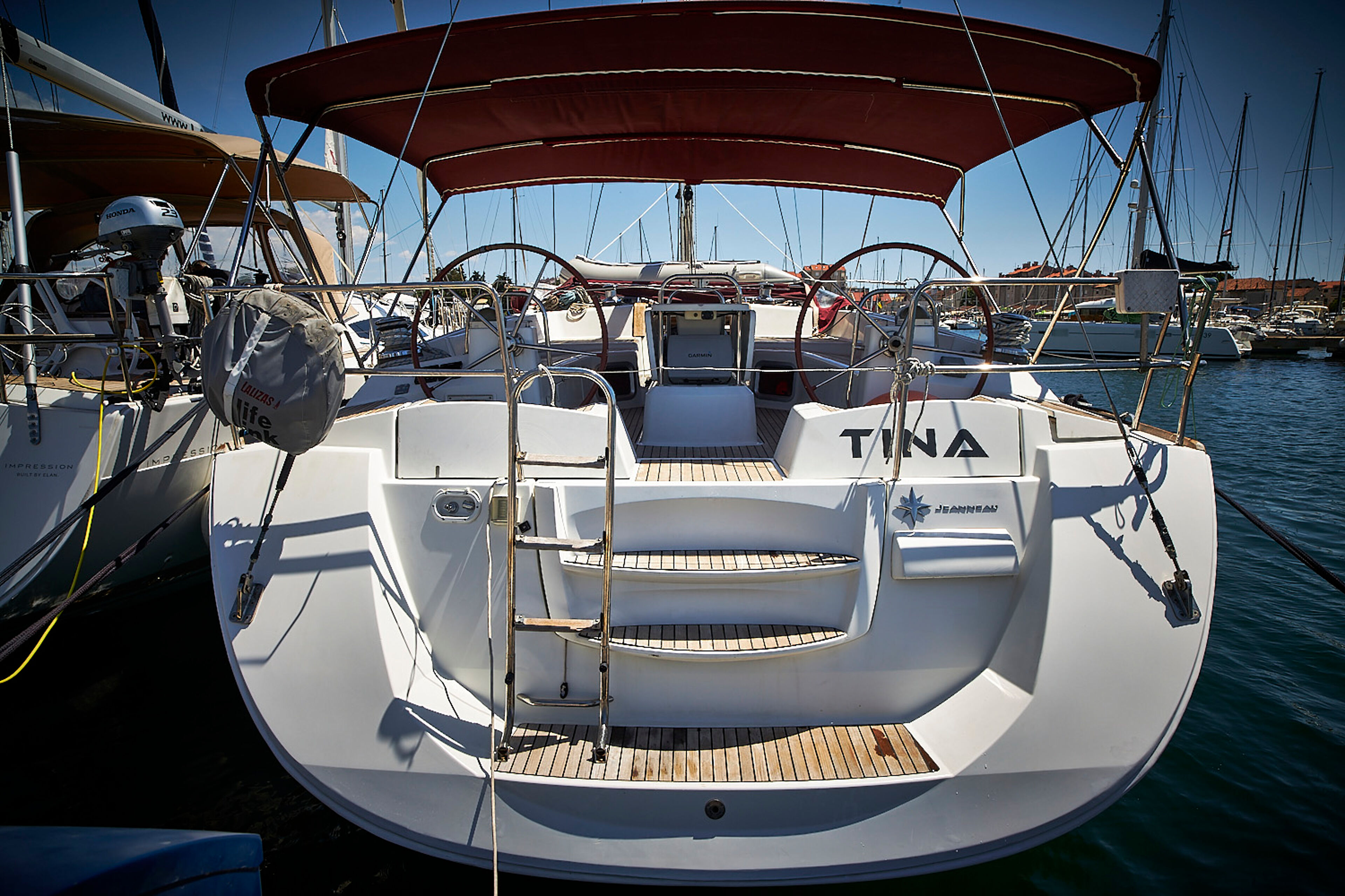 Jeanneau 53 - 5 + 1 cab. Tina