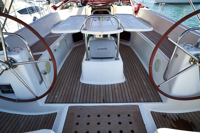 Jeanneau 53 - 5 + 1 cab. Tina