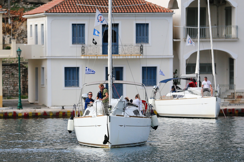Sun Odyssey 33i - 2 cab. Omega