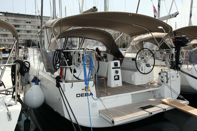 Sun Odyssey 410 - 3 cab. Deba