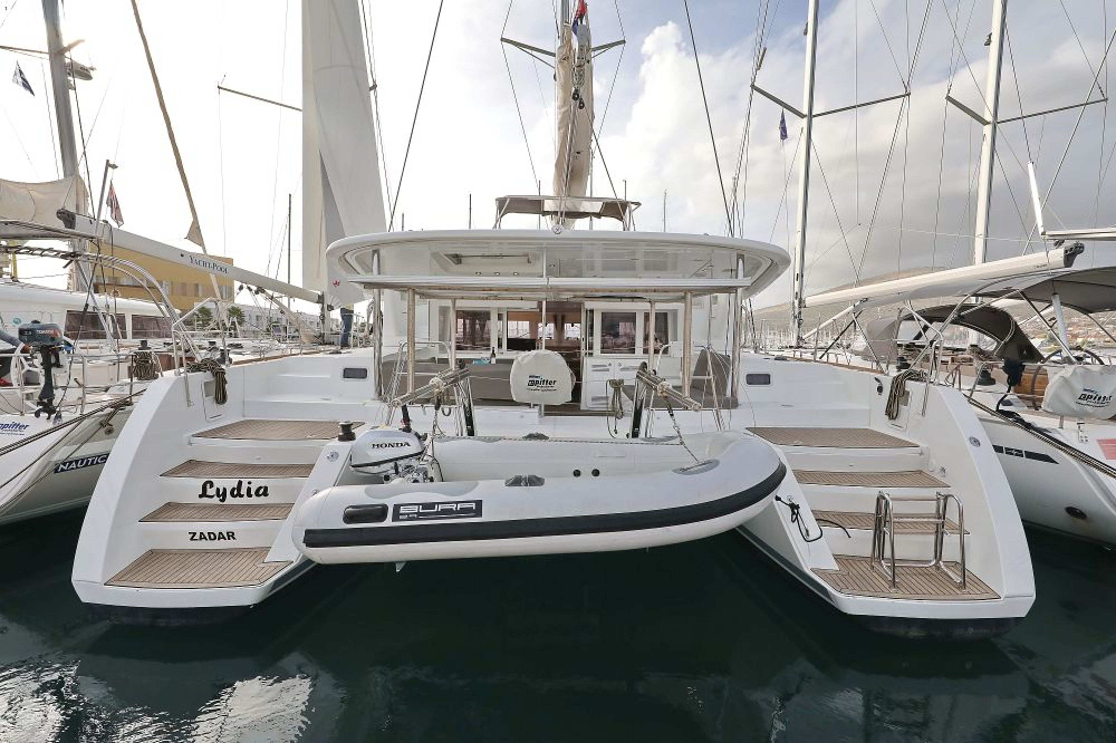Lagoon 450 F - 4 + 2 cab. Lydia