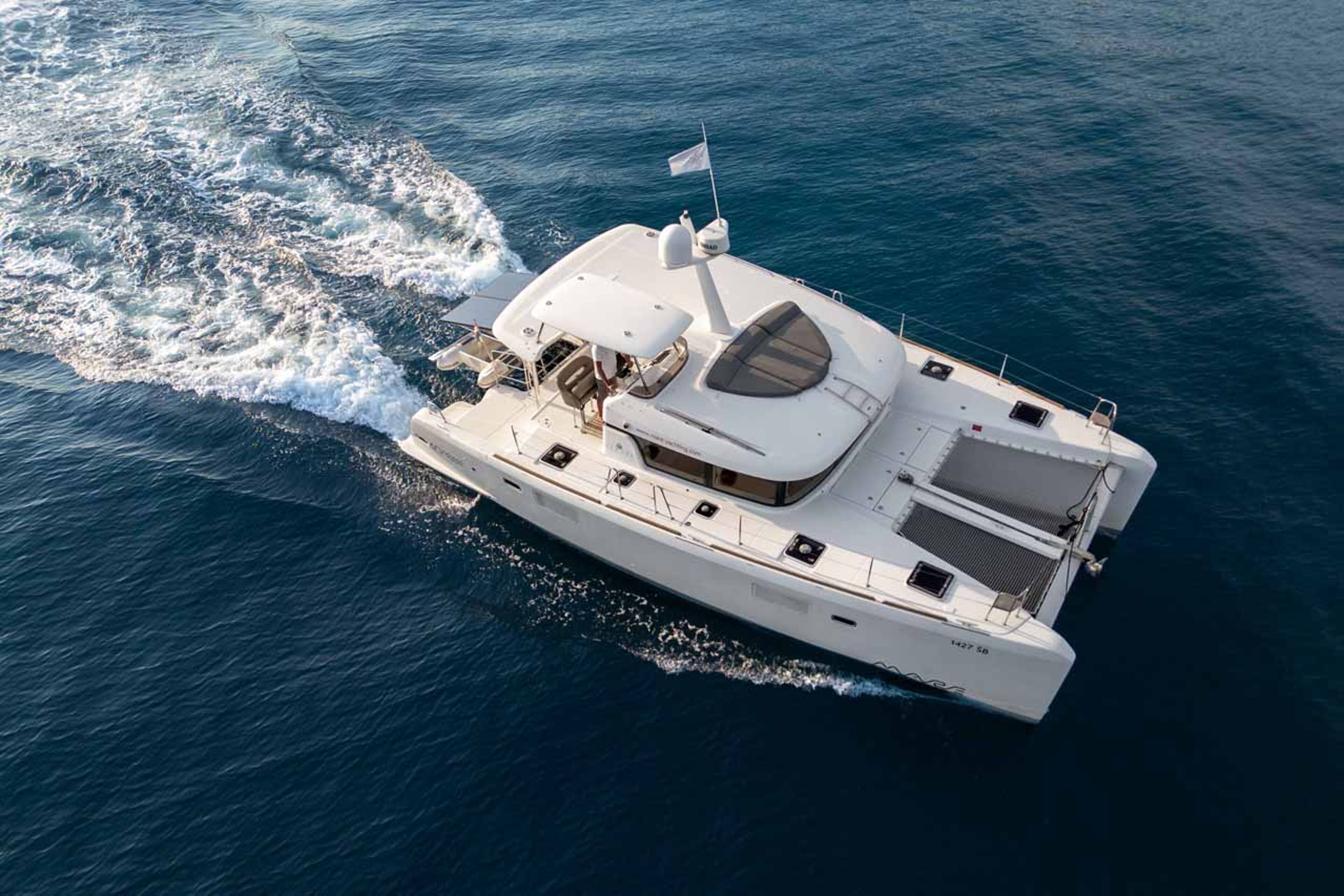 Lagoon 40 MotorYacht - 3 + 2 cab. Family