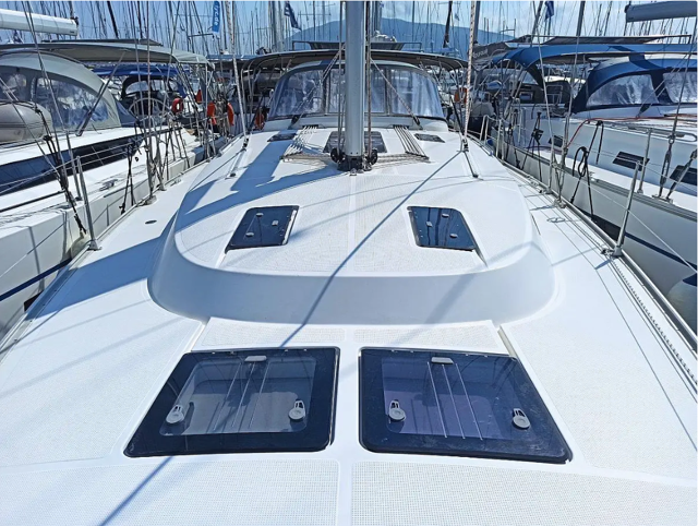 Bavaria Cruiser 45 - 4 cab. Saffron