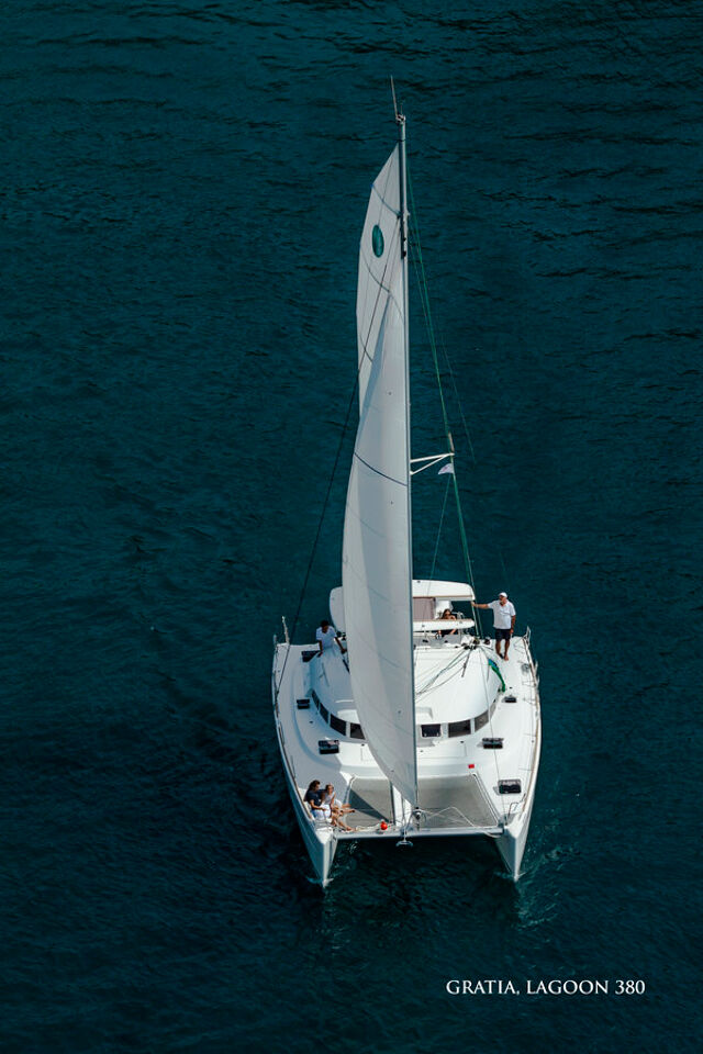 Lagoon 380 - 4 cab. Gratia