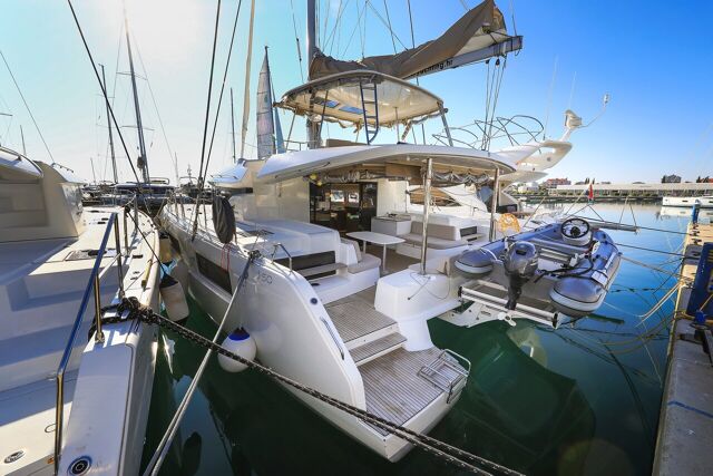 Lagoon 50 - 6 + 1 cab. Lux