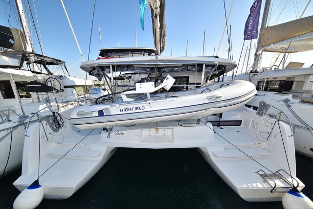 Lagoon 42 - 4 + 2 cab. Zeus