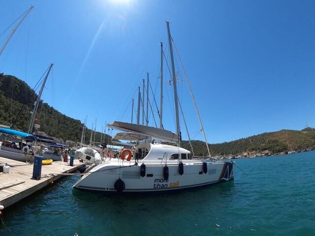 Lagoon 380 - 4 + 2 cab. Suncity 1