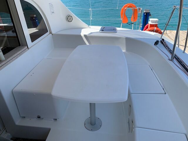 Lagoon 380 - 4 + 2 cab. Suncity 1