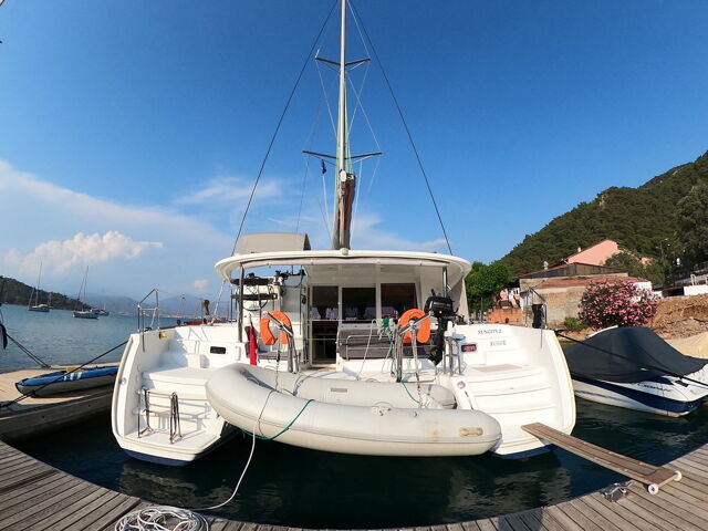 Lagoon 400 S2 - 4 + 2 cab. Suncity 2