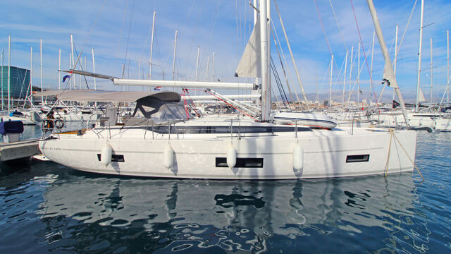 Bavaria C45 Style - 3 cab. Manna