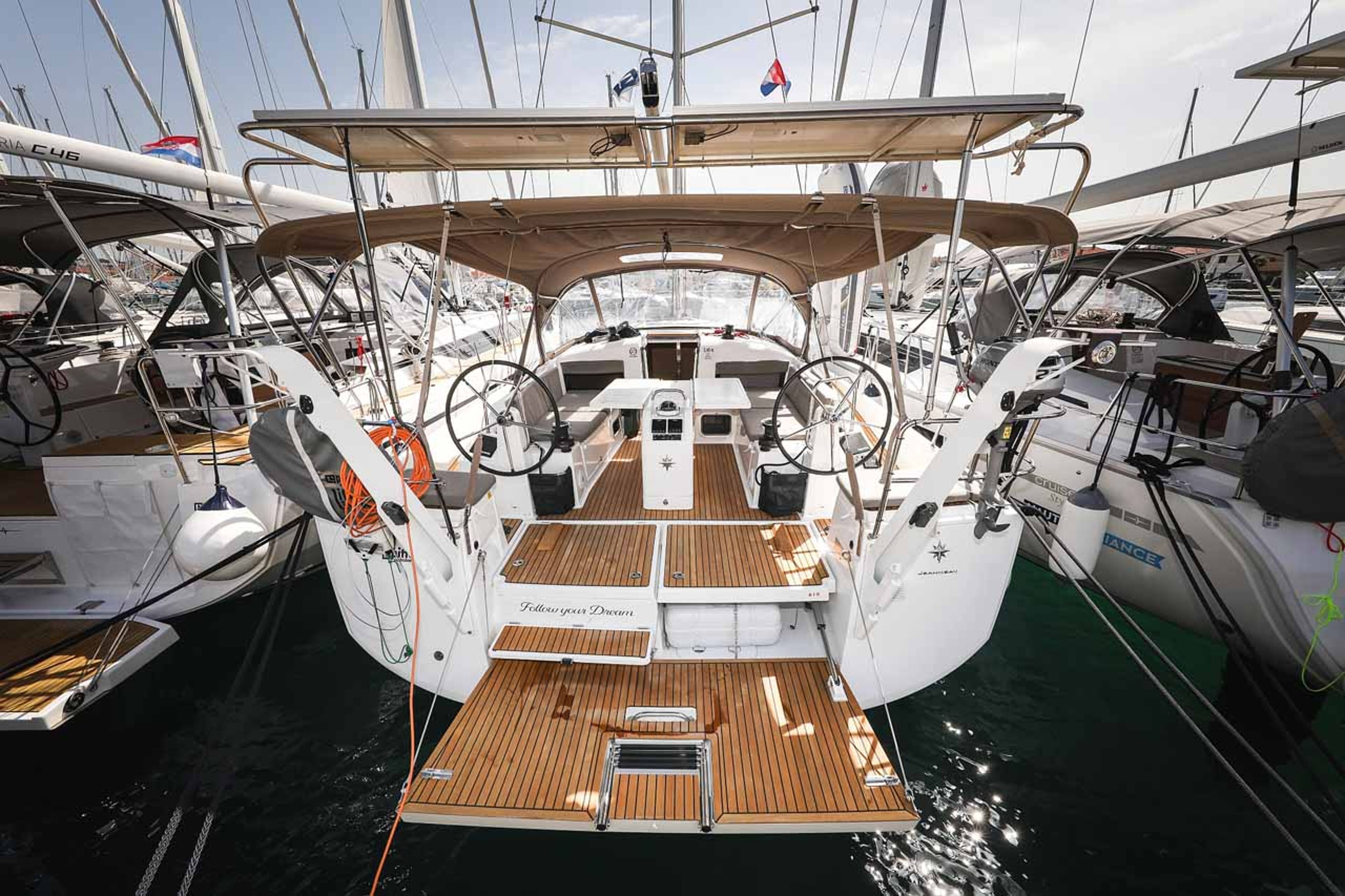 Sun Odyssey 440 - 3 cab. Follow your Dream