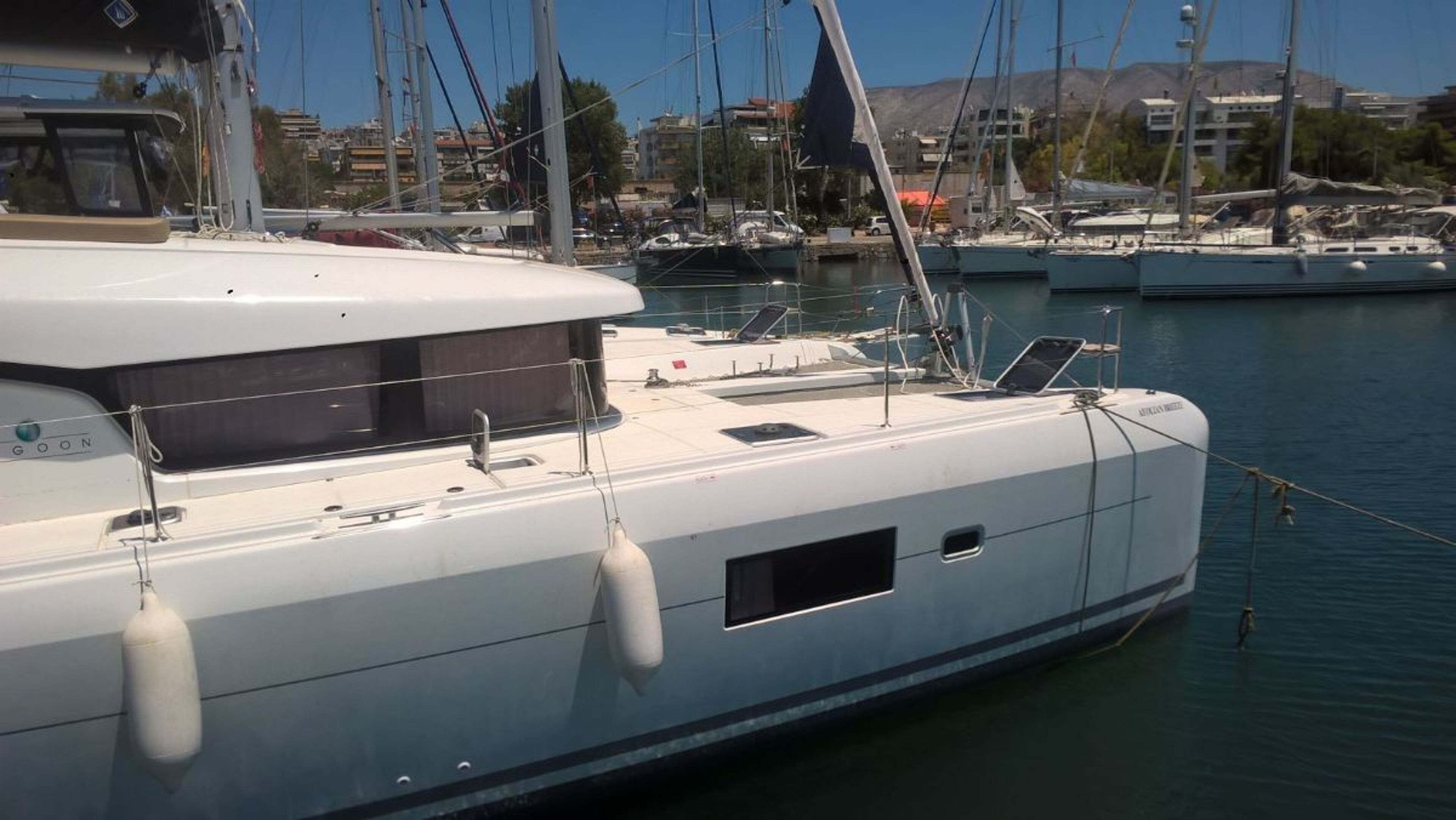 Lagoon 42 - 4 + 2 cab. Aeolian Breeze