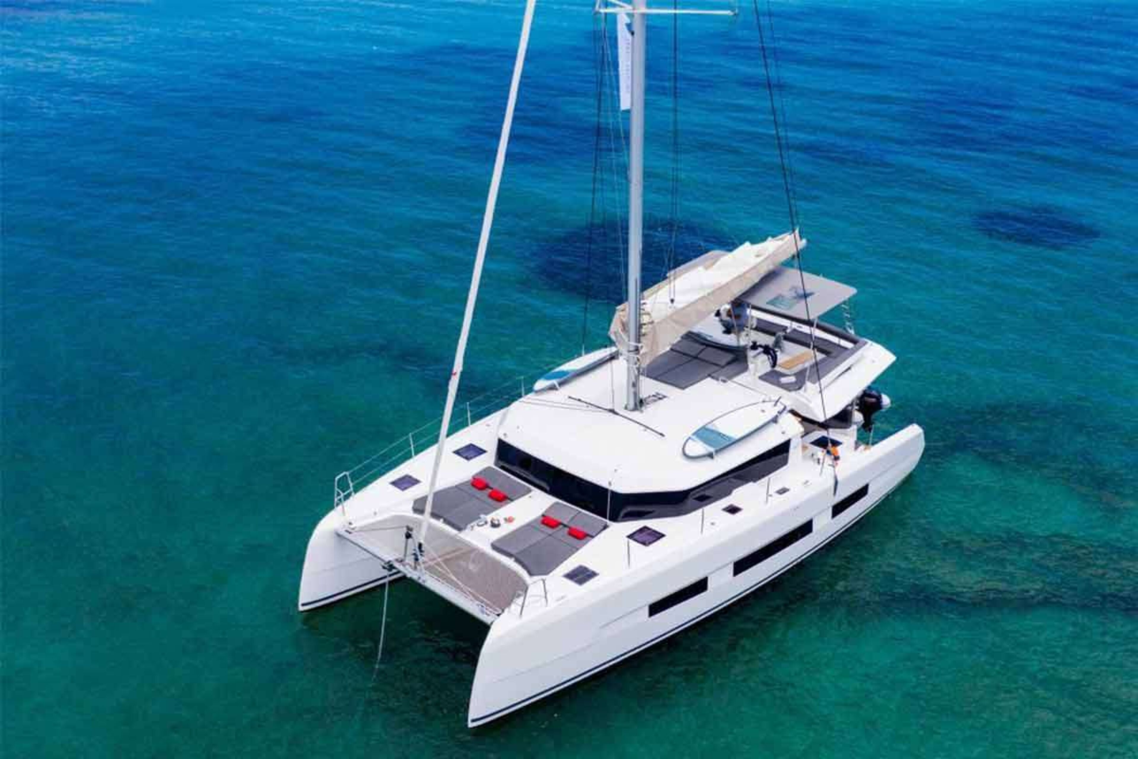 Dufour 48 Catamaran - 5 + 1 cab. Jovy