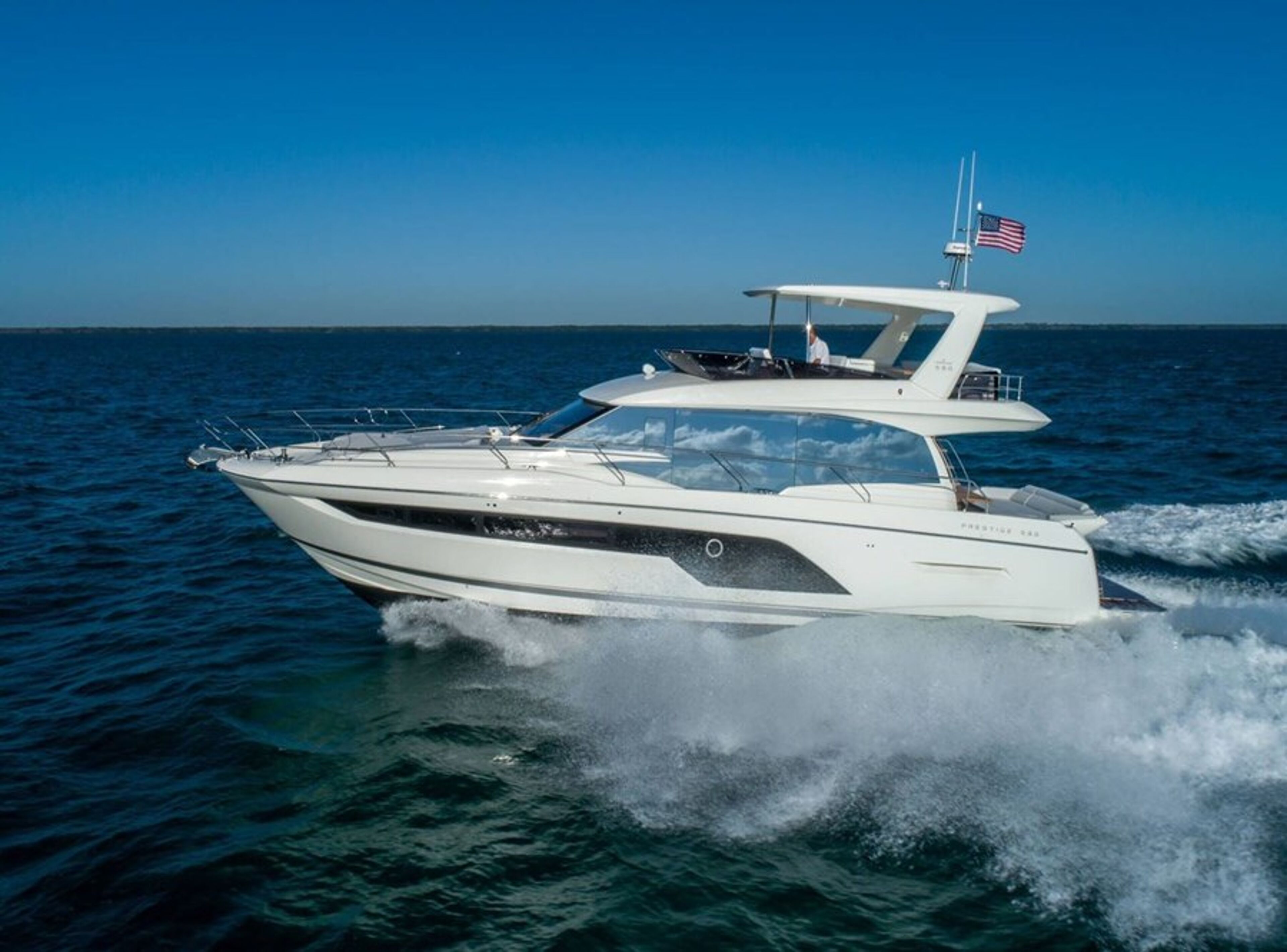 Prestige 590 Flybridge - 3 + 1 cab.	 Shaft
