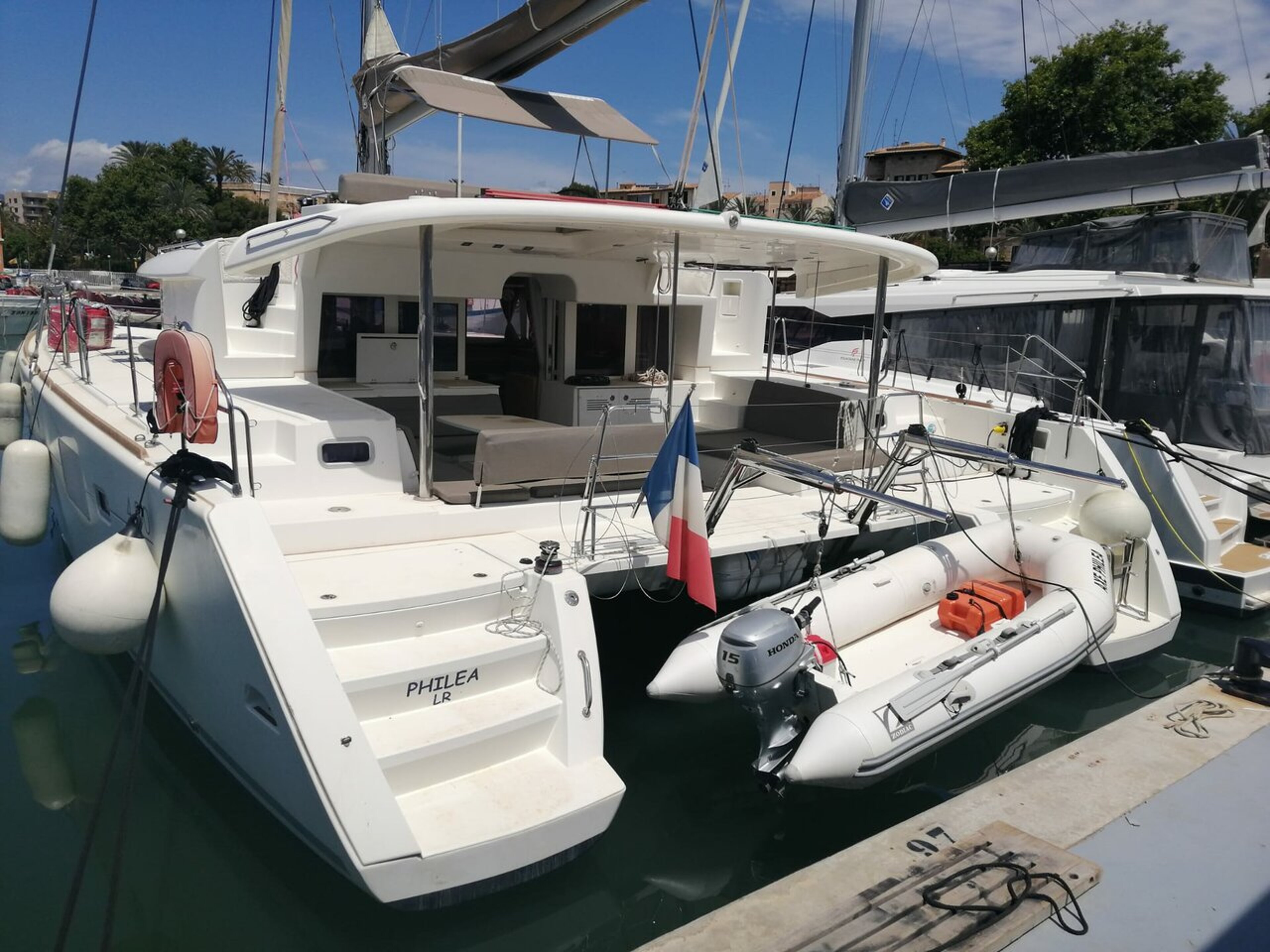 Lagoon 450 - 4 + 2 cab. Philea