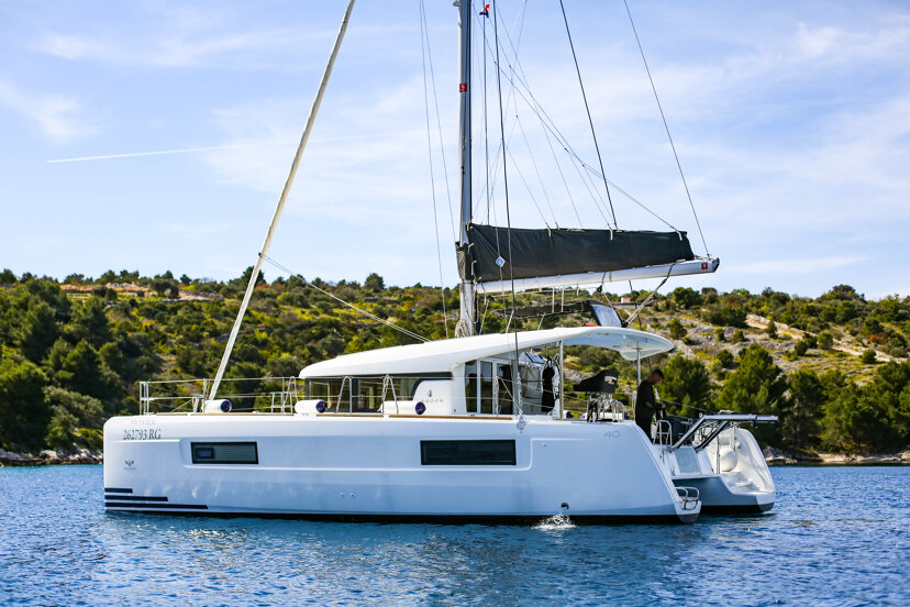 Lagoon 40 - 4 + 2 cab Bahia Real