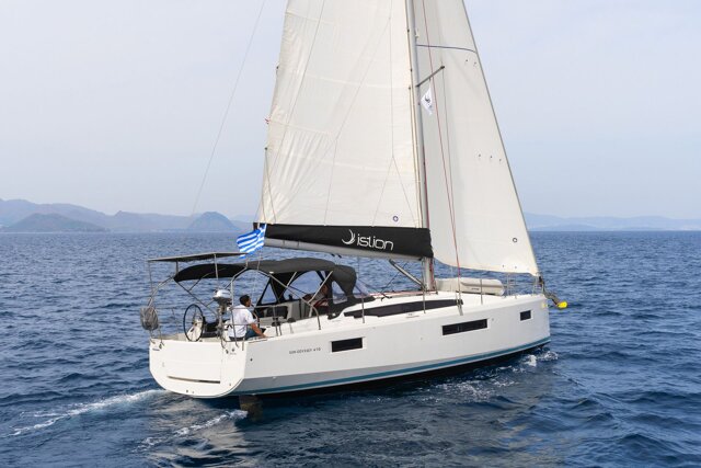 Sun Odyssey 410 - 3 cab. Aella