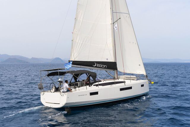 Sun Odyssey 410 - 3 cab. Aella