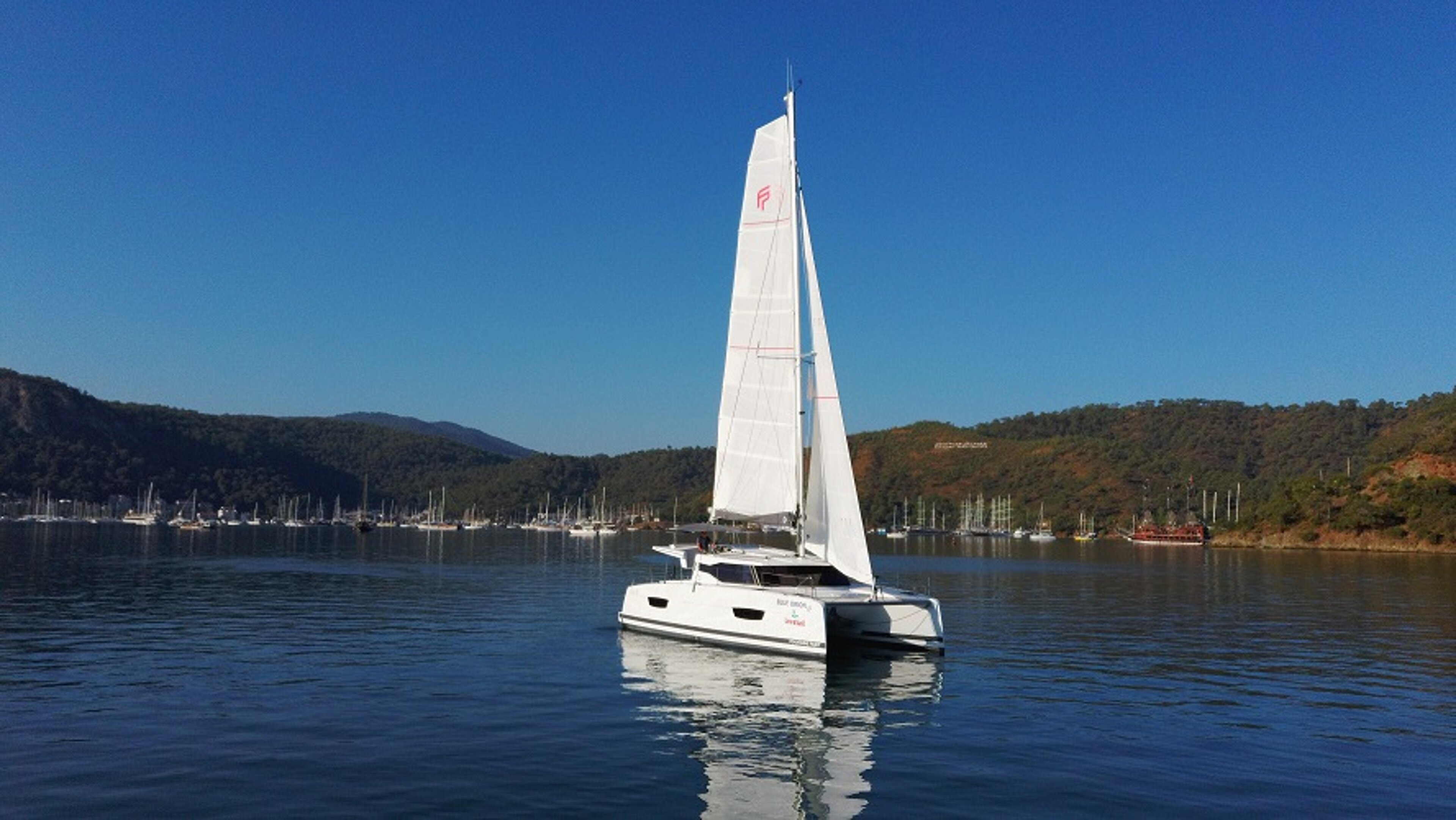 Fountaine Pajot Isla 40 - 4 + 1 cab. Blue Orion