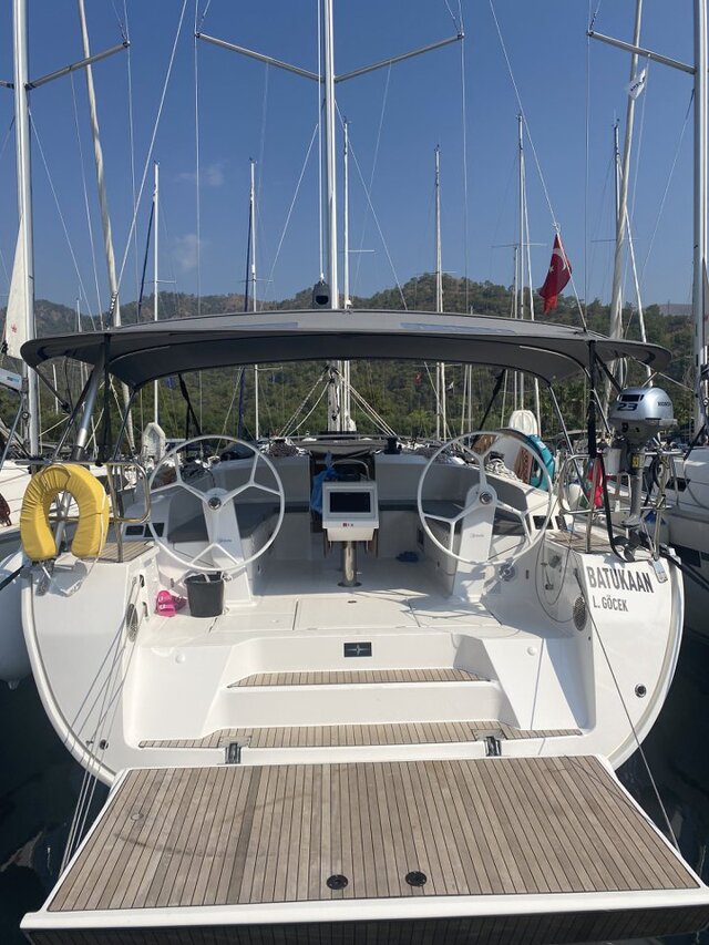 Bavaria Cruiser 46 - 4 cab. Batukaan