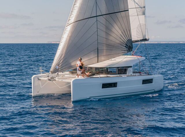 Lagoon 40 - 4 + 1 cab. Solentia