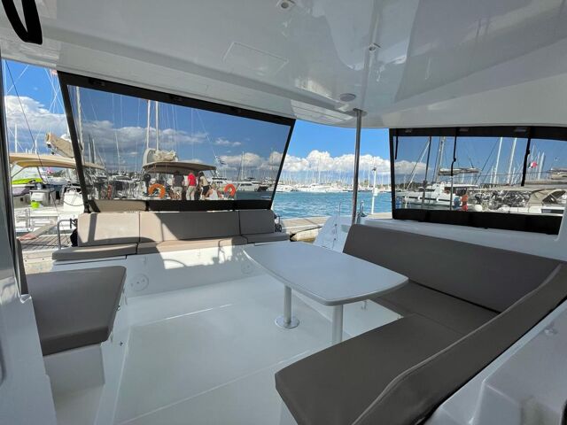 Lagoon 40 - 4 + 2 cab Fratelli