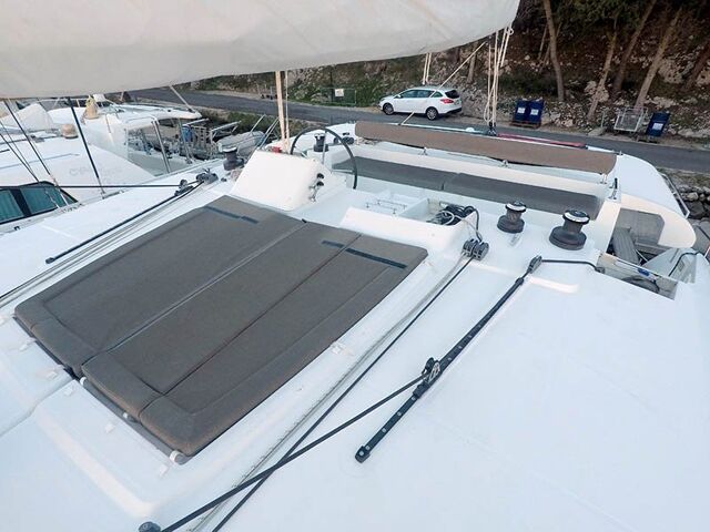 Lagoon 450 F - 4 + 2 cab. Saelma