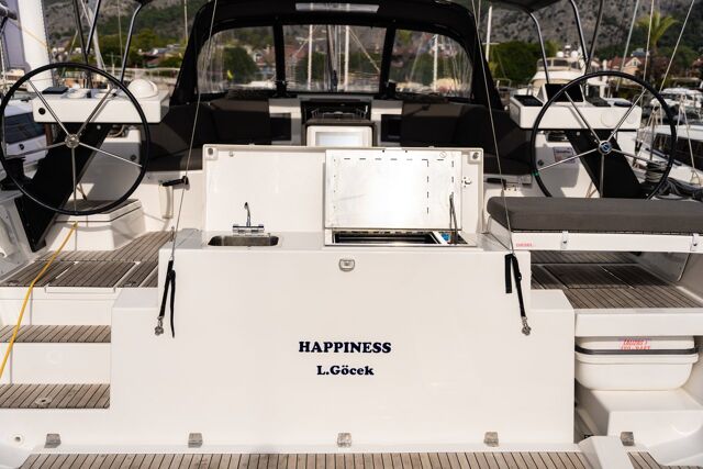 Dufour 470 - 4 cab. Happiness