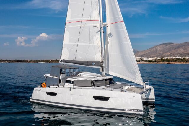 Fountaine Pajot Astrea 42 - 4 + 2 cab. Nou Nou 1