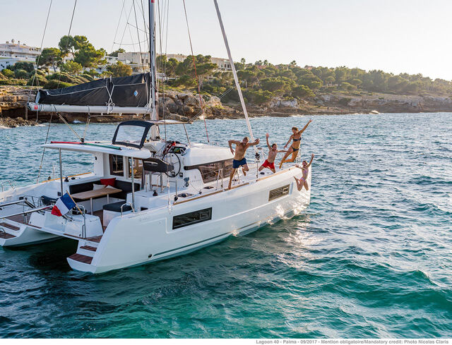 Lagoon 40 - 4 + 1 cab. Icaro