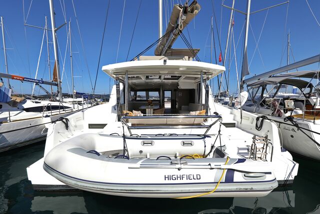 Bali 4.2 - 4 + 1 cab. Altair