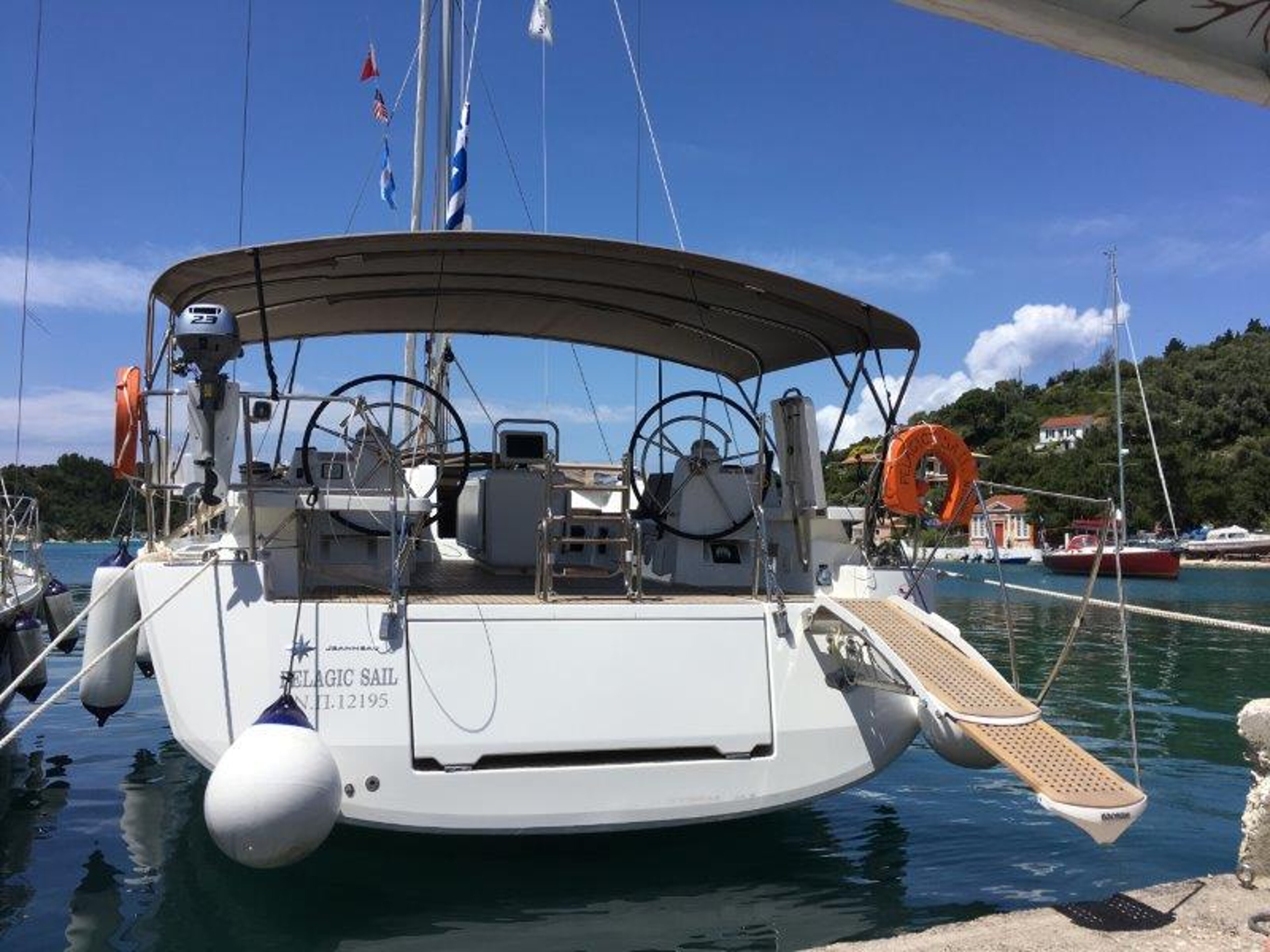 Jeanneau 54 - 5 + 1 cab. Pelagic Sail