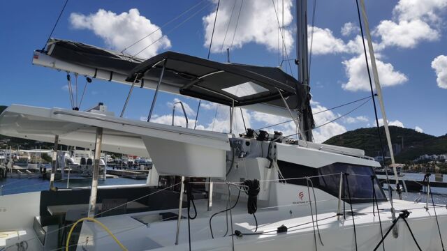 Fountaine Pajot Isla 40 - 4 + 1 cab. CLASS