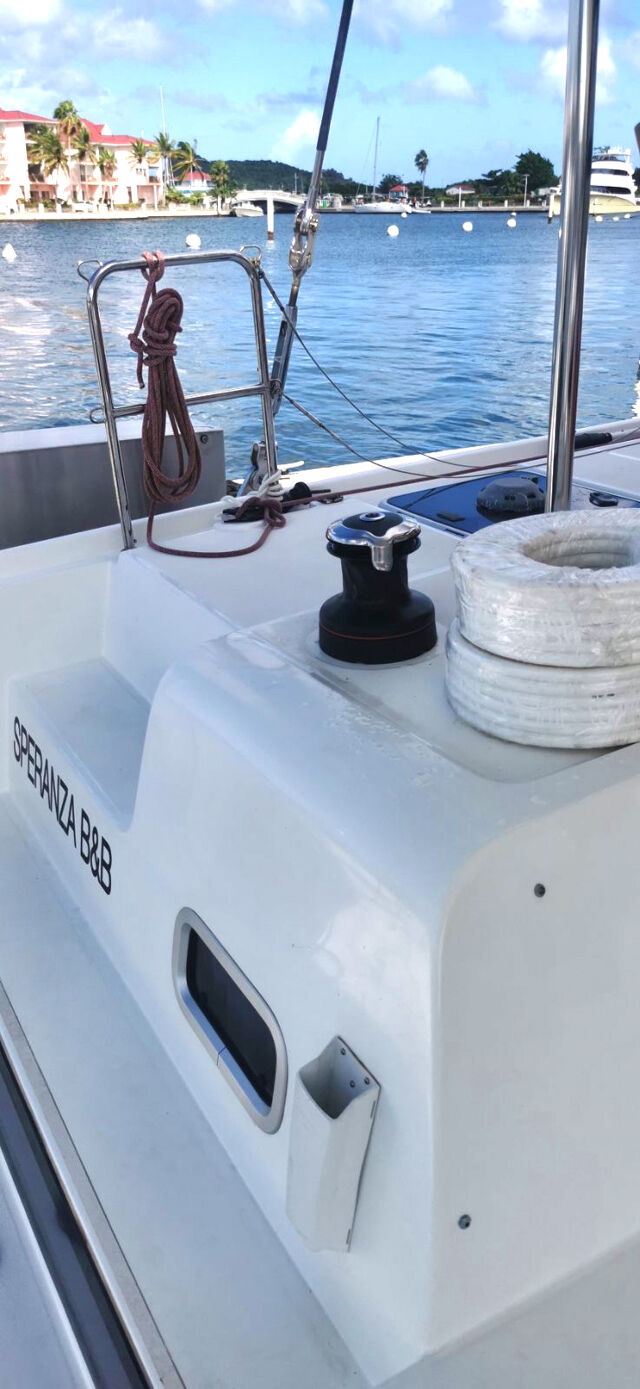 Lagoon 42 - 4 + 2 cab. ECONOMY