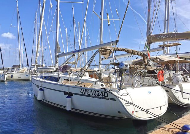 Bavaria Cruiser 41 - 3 cab. ECONOMY