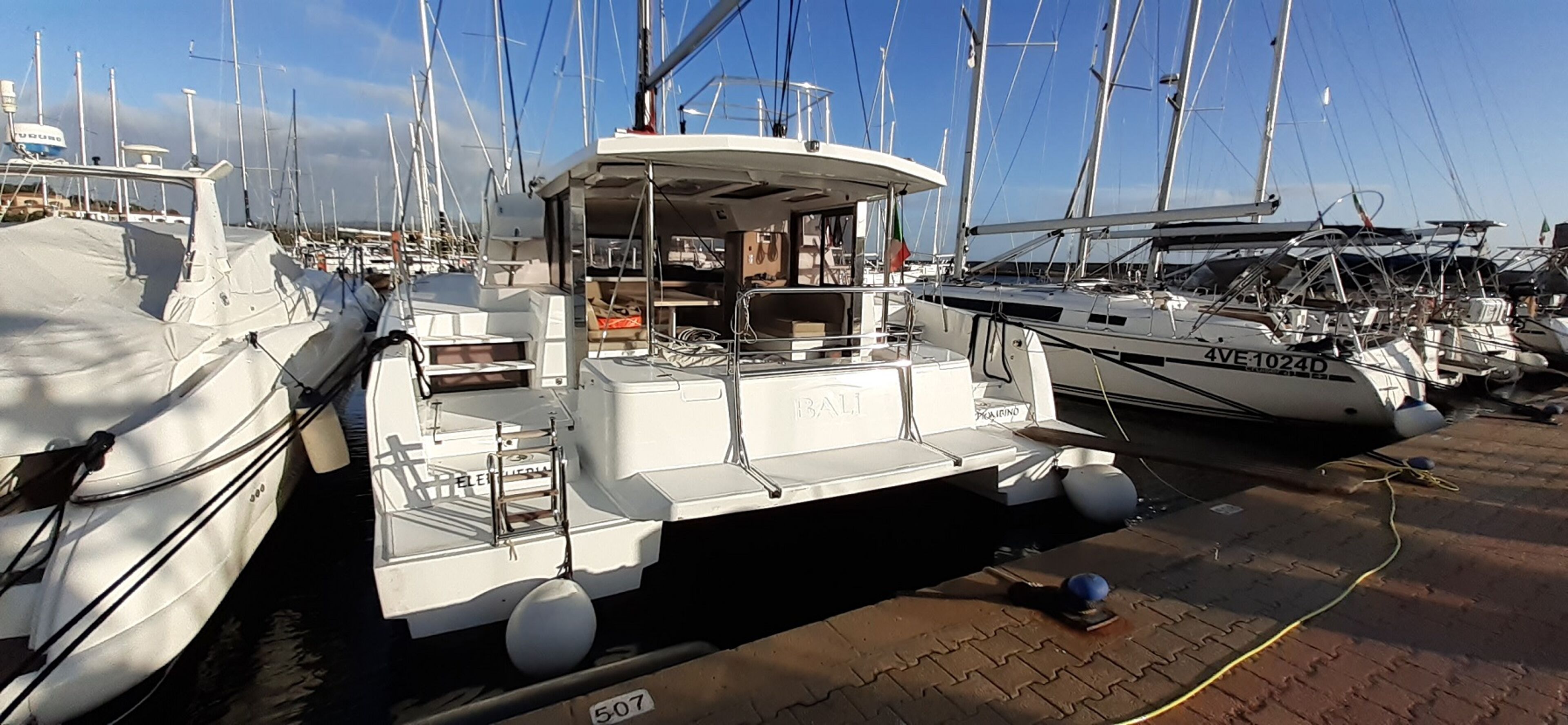 Bali 4.1 - 4 cab. ECONOMY
