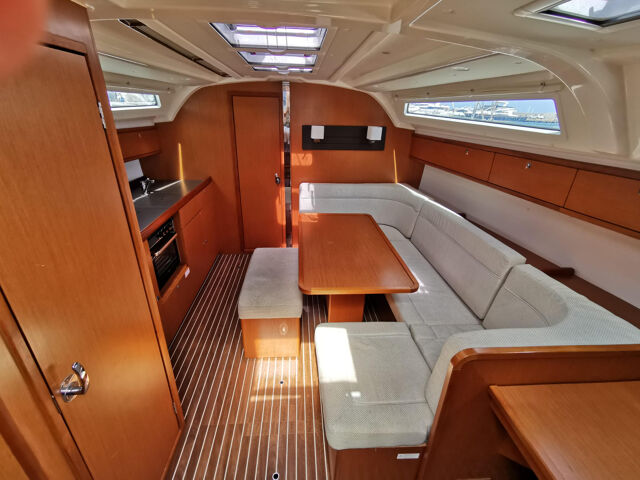 Bavaria Cruiser 41 - 3 cab. ECONOMY