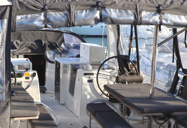 Sun Loft 47 - 6 + 1 cab. CLASS