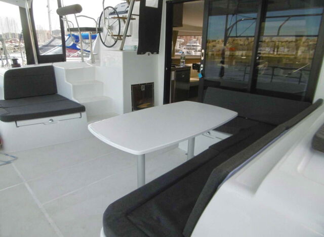 Lagoon 42 - 4 + 2 cab. ECONOMY