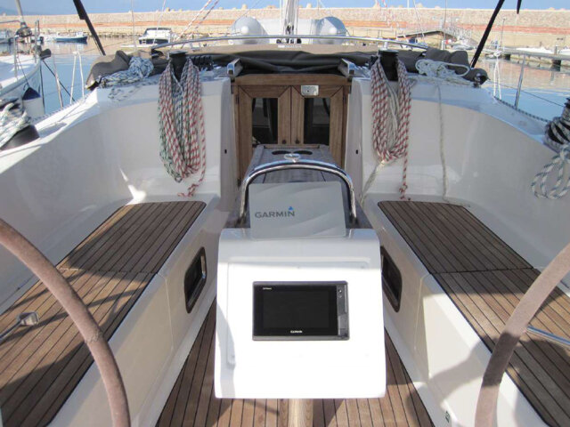 Bavaria Cruiser 41 - 3 cab. ECONOMY