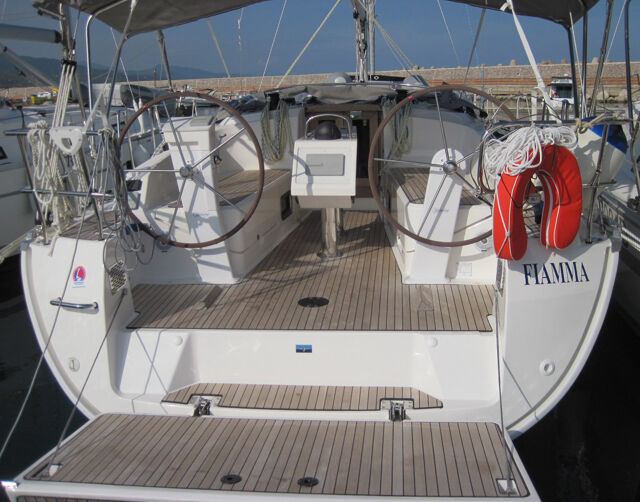 Bavaria Cruiser 37 - 3 cab. ECONOMY