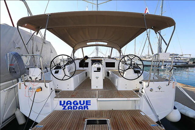 Sun Odyssey 410 - 3 cab. CLASS