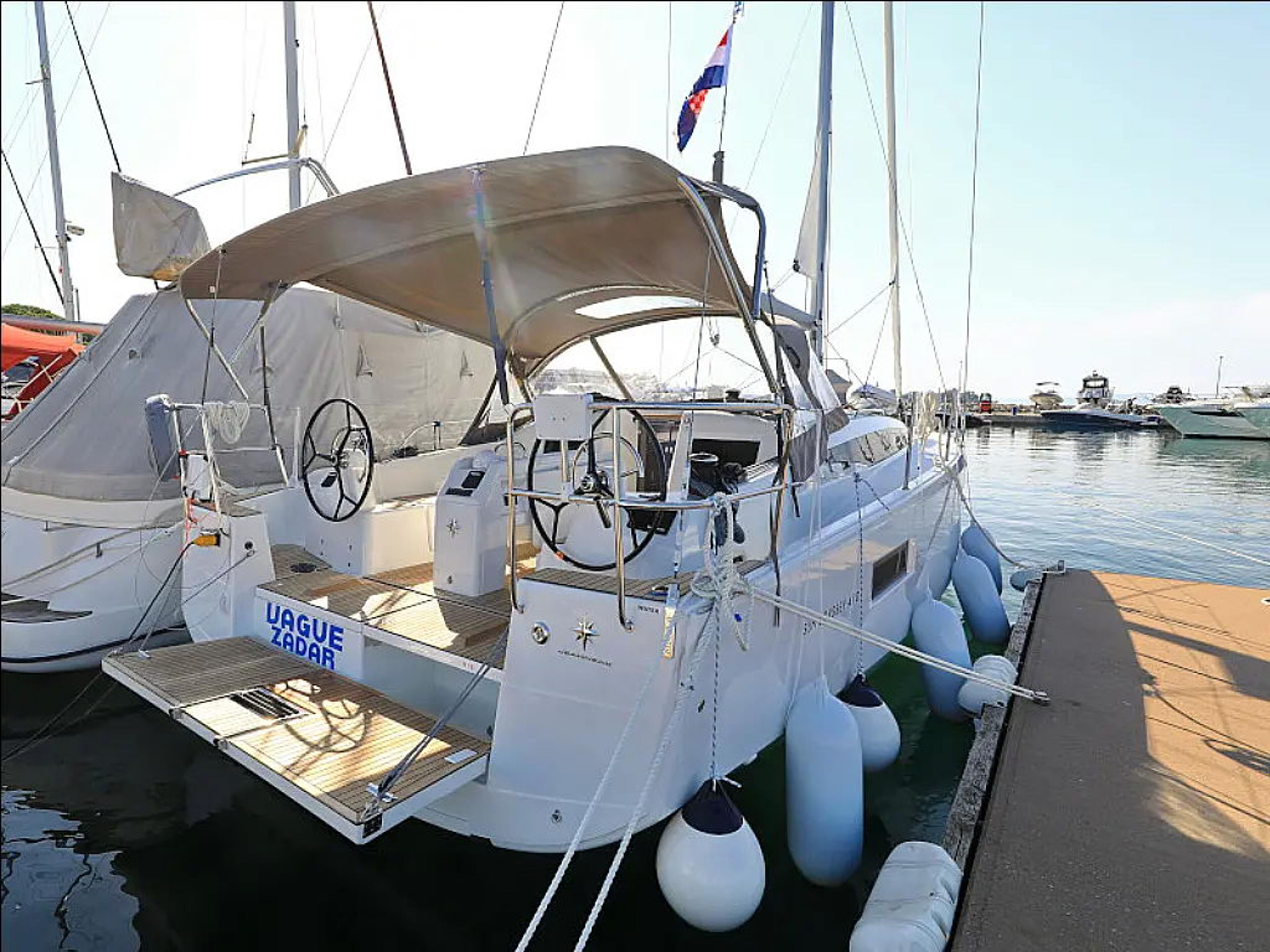 Sun Odyssey 410 - 3 cab. CLASS