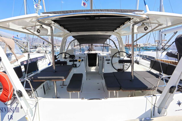 Sun Loft 47 - 6 + 1 cab. CLASS+