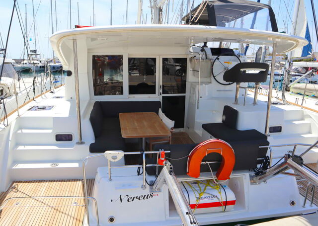 Lagoon 40 - 3 + 2 cab ECONOMY