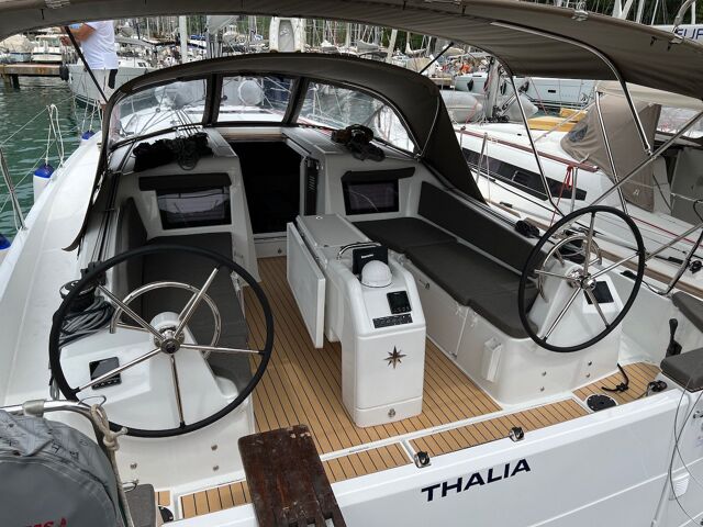 Sun Odyssey 410 - 3 cab. Thalia