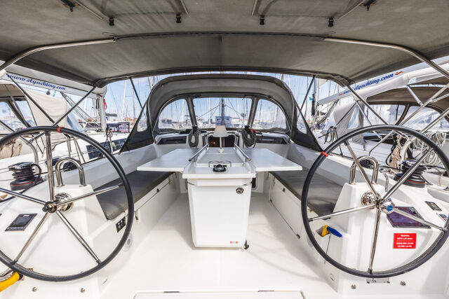 Oceanis 40.1 - 3 cab. Elma