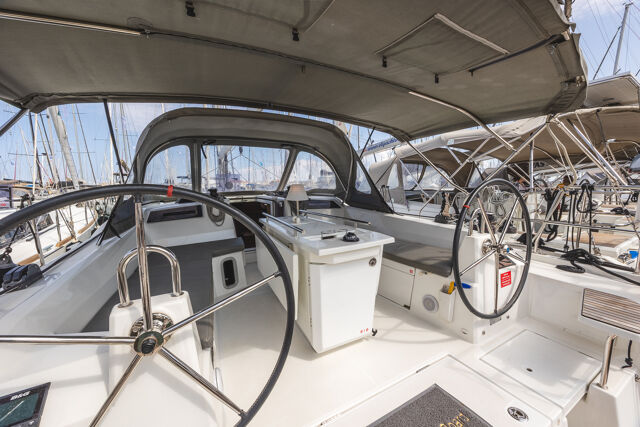 Oceanis 40.1 - 3 cab. Elma