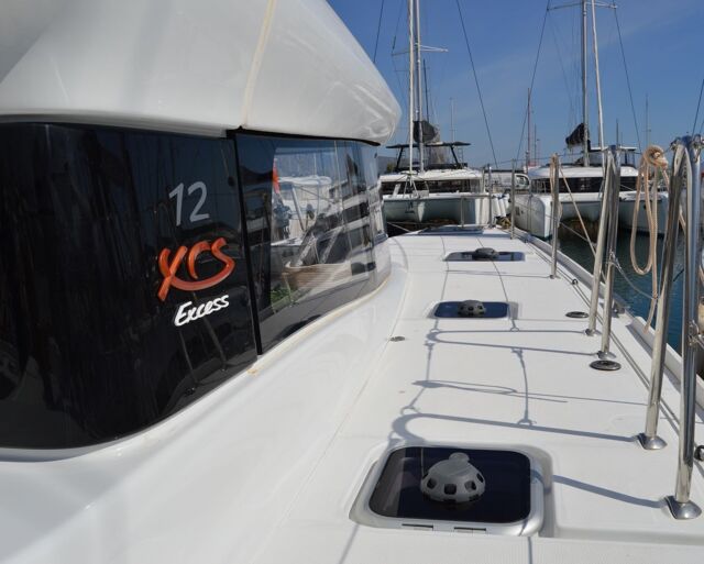 Excess 12 - 4 + 1 cab. Aeolian Odyssey